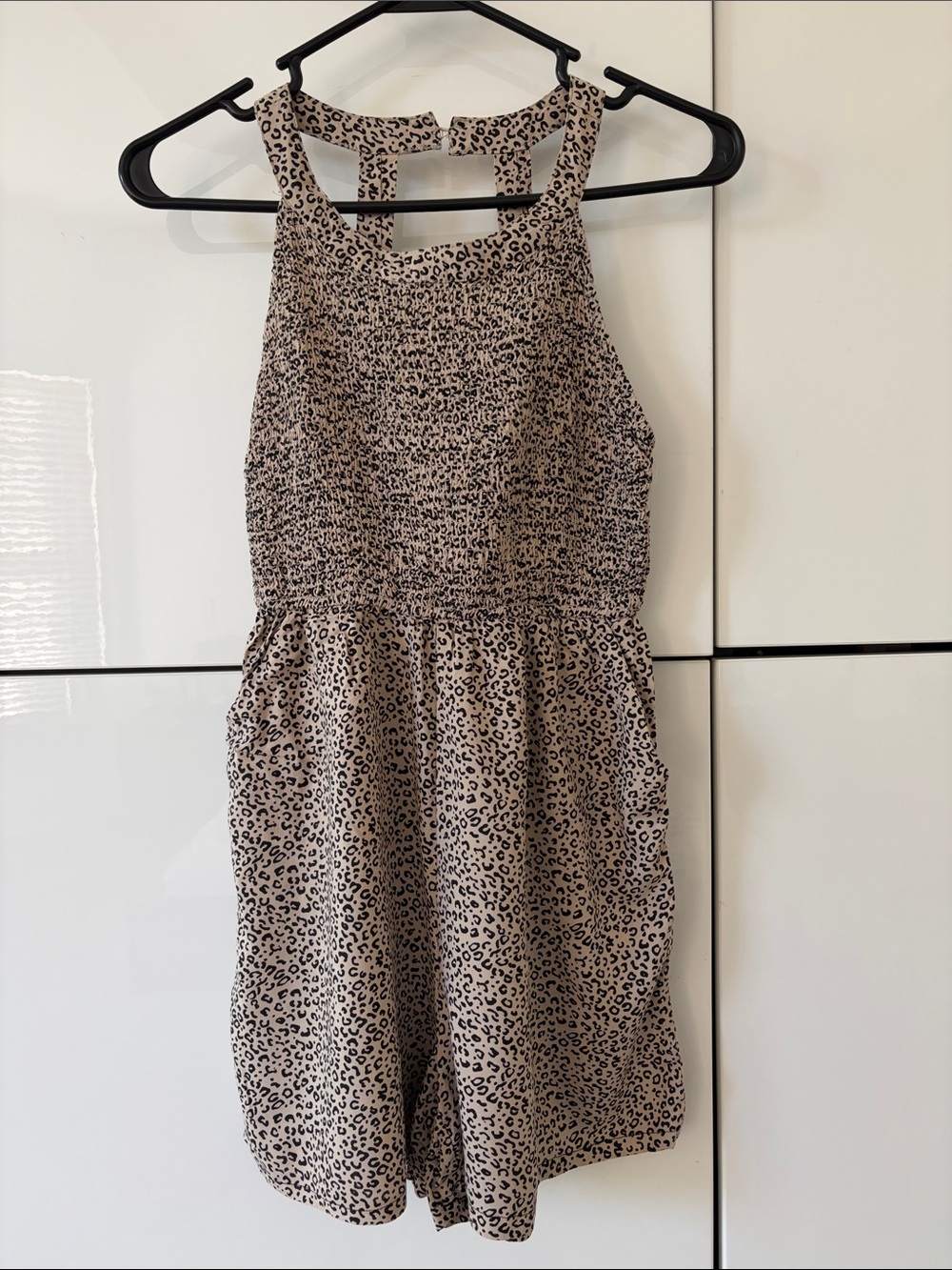 Jessica Simpson Beige and Black Leopard Print Women’s Shorts Romper
